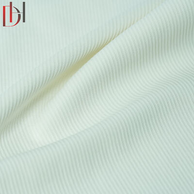 kaufen 40% Baumwolle 55% Polyester 5% Elasthan Gerippter Strickstoff 350 g/m² Knitterfester Stoff mit vertikalen Streifen online manufacture